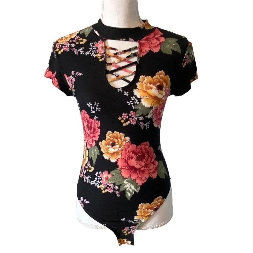 No Boundaries Bodysuit Top Size S Juniors Black Floral
